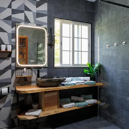 Magia Villa Furnas (Azores)